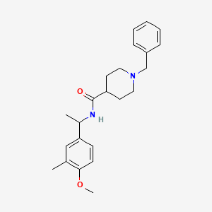 molecular formula C23H30N2O2 B5591312 1-benzyl-N-[1-(4-methoxy-3-methylphenyl)ethyl]-4-piperidinecarboxamide 