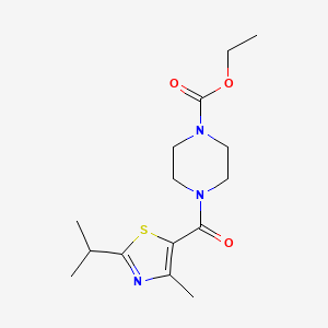 molecular formula C15H23N3O3S B5591621 ethyl 4-[(2-isopropyl-4-methyl-1,3-thiazol-5-yl)carbonyl]-1-piperazinecarboxylate 