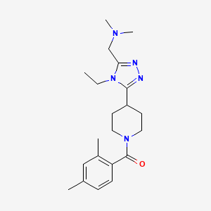 molecular formula C21H31N5O B5591750 ({5-[1-(2,4-dimethylbenzoyl)piperidin-4-yl]-4-ethyl-4H-1,2,4-triazol-3-yl}methyl)dimethylamine 