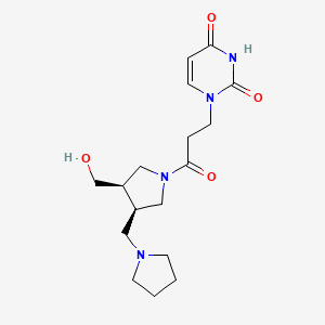 molecular formula C17H26N4O4 B5592119 1-{3-[(3R*,4R*)-3-(hydroxymethyl)-4-(pyrrolidin-1-ylmethyl)pyrrolidin-1-yl]-3-oxopropyl}pyrimidine-2,4(1H,3H)-dione 