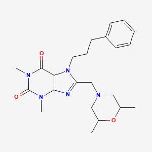 molecular formula C23H31N5O3 B5592141 8-[(2,6-dimethyl-4-morpholinyl)methyl]-1,3-dimethyl-7-(3-phenylpropyl)-3,7-dihydro-1H-purine-2,6-dione 