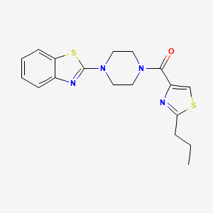 molecular formula C18H20N4OS2 B5592676 2-{4-[(2-propyl-1,3-thiazol-4-yl)carbonyl]-1-piperazinyl}-1,3-benzothiazole 