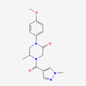 molecular formula C17H20N4O3 B5592787 1-(4-甲氧基苯基)-5-甲基-4-[(1-甲基-1H-吡唑-4-基)羰基]-2-哌嗪酮 