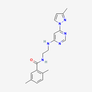 molecular formula C19H22N6O B5593563 2,5-dimethyl-N-(2-{[6-(3-methyl-1H-pyrazol-1-yl)-4-pyrimidinyl]amino}ethyl)benzamide 