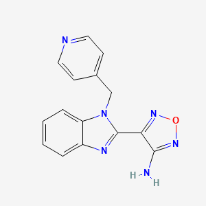 molecular formula C15H12N6O B5593583 4-[1-(4-吡啶基甲基)-1H-苯并咪唑-2-基]-1,2,5-恶二唑-3-胺 