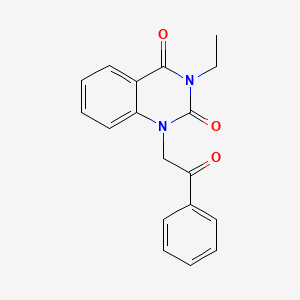 molecular formula C18H16N2O3 B5594441 3-ethyl-1-(2-oxo-2-phenylethyl)-2,4(1H,3H)-quinazolinedione 