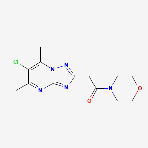 molecular formula C13H16ClN5O2 B5595896 6-chloro-5,7-dimethyl-2-[2-(4-morpholinyl)-2-oxoethyl][1,2,4]triazolo[1,5-a]pyrimidine 