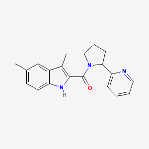 molecular formula C21H23N3O B5596554 3,5,7-trimethyl-2-{[2-(2-pyridinyl)-1-pyrrolidinyl]carbonyl}-1H-indole 