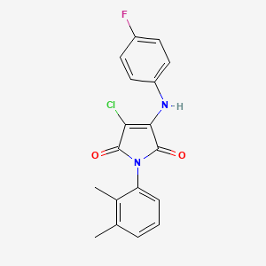 molecular formula C18H14ClFN2O2 B5597876 3-氯-1-(2,3-二甲苯基)-4-[(4-氟苯基)氨基]-1H-吡咯-2,5-二酮 