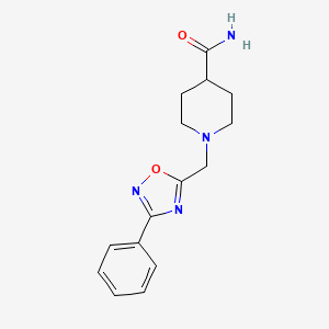 molecular formula C15H18N4O2 B5598358 1-[(3-phenyl-1,2,4-oxadiazol-5-yl)methyl]-4-piperidinecarboxamide 