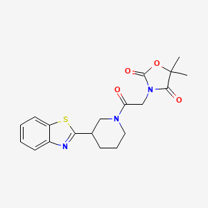 molecular formula C19H21N3O4S B5598647 3-{2-[3-(1,3-benzothiazol-2-yl)piperidin-1-yl]-2-oxoethyl}-5,5-dimethyl-1,3-oxazolidine-2,4-dione 