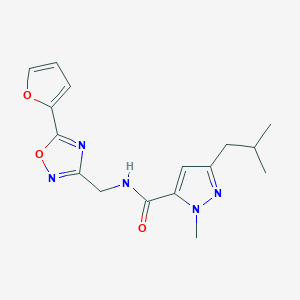 molecular formula C16H19N5O3 B5598747 N-{[5-(2-furyl)-1,2,4-oxadiazol-3-yl]methyl}-3-isobutyl-1-methyl-1H-pyrazole-5-carboxamide 