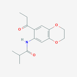 molecular formula C15H19NO4 B5599565 2-甲基-N-(7-丙酰-2,3-二氢-1,4-苯并二氧杂环-6-基)丙酰胺 