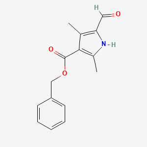 molecular formula C15H15NO3 B5599703 benzyl 5-formyl-2,4-dimethyl-1H-pyrrole-3-carboxylate 