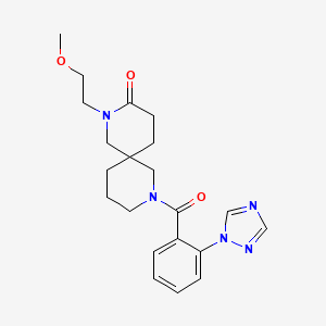 molecular formula C21H27N5O3 B5599738 2-(2-methoxyethyl)-8-[2-(1H-1,2,4-triazol-1-yl)benzoyl]-2,8-diazaspiro[5.5]undecan-3-one 