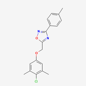 molecular formula C18H17ClN2O2 B5605014 5-[(4-chloro-3,5-dimethylphenoxy)methyl]-3-(4-methylphenyl)-1,2,4-oxadiazole 