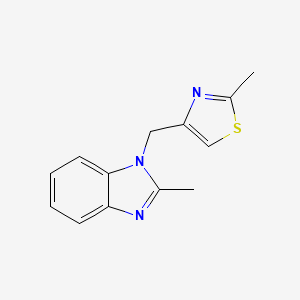 molecular formula C13H13N3S B5605752 2-methyl-1-[(2-methyl-1,3-thiazol-4-yl)methyl]-1H-benzimidazole 