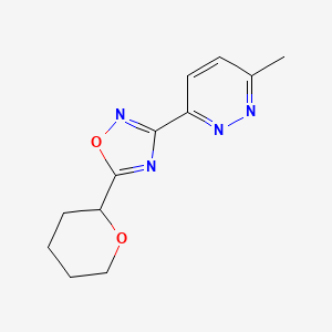 molecular formula C12H14N4O2 B5606686 3-methyl-6-[5-(tetrahydro-2H-pyran-2-yl)-1,2,4-oxadiazol-3-yl]pyridazine 