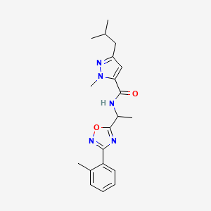 molecular formula C20H25N5O2 B5607645 3-isobutyl-1-methyl-N-{1-[3-(2-methylphenyl)-1,2,4-oxadiazol-5-yl]ethyl}-1H-pyrazole-5-carboxamide 