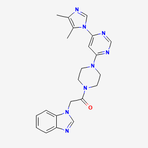 molecular formula C22H24N8O B5609500 1-(2-{4-[6-(4,5-dimethyl-1H-imidazol-1-yl)-4-pyrimidinyl]-1-piperazinyl}-2-oxoethyl)-1H-benzimidazole 