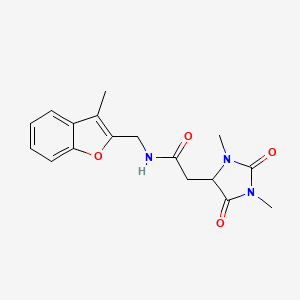 molecular formula C17H19N3O4 B5609794 2-(1,3-dimethyl-2,5-dioxo-4-imidazolidinyl)-N-[(3-methyl-1-benzofuran-2-yl)methyl]acetamide 