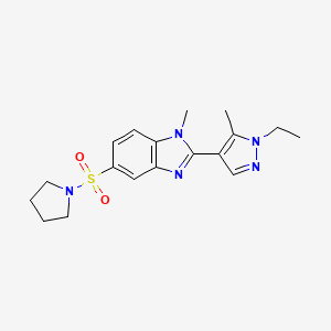 molecular formula C18H23N5O2S B5610480 2-(1-ethyl-5-methyl-1H-pyrazol-4-yl)-1-methyl-5-(pyrrolidin-1-ylsulfonyl)-1H-benzimidazole 