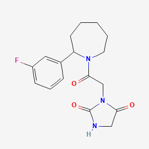 molecular formula C17H20FN3O3 B5611221 3-{2-[2-(3-fluorophenyl)-1-azepanyl]-2-oxoethyl}-2,4-imidazolidinedione 