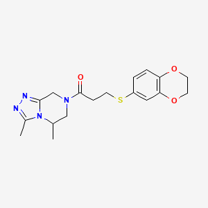 molecular formula C18H22N4O3S B5621708 7-[3-(2,3-dihydro-1,4-benzodioxin-6-ylthio)propanoyl]-3,5-dimethyl-5,6,7,8-tetrahydro[1,2,4]triazolo[4,3-a]pyrazine 