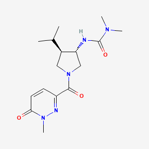 molecular formula C16H25N5O3 B5621854 N'-{(3S*,4R*)-4-isopropyl-1-[(1-methyl-6-oxo-1,6-dihydro-3-pyridazinyl)carbonyl]-3-pyrrolidinyl}-N,N-dimethylurea 