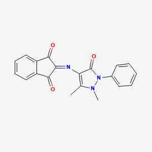 molecular formula C20H15N3O3 B5622978 2-[(1,5-dimethyl-3-oxo-2-phenyl-2,3-dihydro-1H-pyrazol-4-yl)imino]-1H-indene-1,3(2H)-dione 