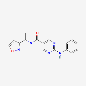 molecular formula C17H17N5O2 B5624301 2-anilino-N-[1-(3-isoxazolyl)ethyl]-N-methyl-5-pyrimidinecarboxamide 
