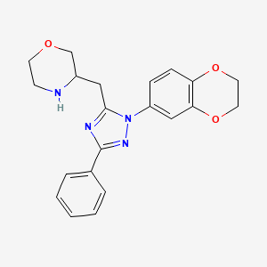 molecular formula C21H22N4O3 B5624556 3-{[1-(2,3-dihydro-1,4-benzodioxin-6-yl)-3-phenyl-1H-1,2,4-triazol-5-yl]methyl}morpholine 