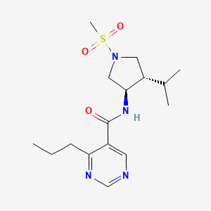 molecular formula C16H26N4O3S B5624596 N-[(3R*,4S*)-4-isopropyl-1-(methylsulfonyl)-3-pyrrolidinyl]-4-propyl-5-pyrimidinecarboxamide 