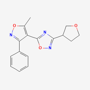 molecular formula C16H15N3O3 B5626177 5-(5-methyl-3-phenylisoxazol-4-yl)-3-(tetrahydrofuran-3-yl)-1,2,4-oxadiazole 