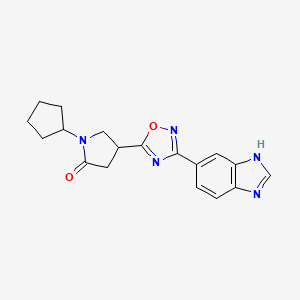 molecular formula C18H19N5O2 B5627572 4-[3-(1H-benzimidazol-5-yl)-1,2,4-oxadiazol-5-yl]-1-cyclopentyl-2-pyrrolidinone 