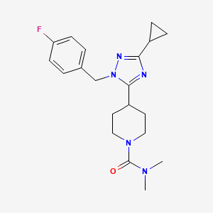 molecular formula C20H26FN5O B5627825 4-[3-cyclopropyl-1-(4-fluorobenzyl)-1H-1,2,4-triazol-5-yl]-N,N-dimethylpiperidine-1-carboxamide 