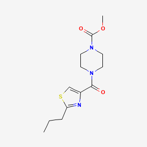 molecular formula C13H19N3O3S B5628527 methyl 4-[(2-propyl-1,3-thiazol-4-yl)carbonyl]-1-piperazinecarboxylate 