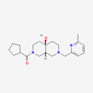 molecular formula C21H31N3O2 B5635457 (4aR*,8aR*)-2-(cyclopentylcarbonyl)-7-[(6-methylpyridin-2-yl)methyl]octahydro-2,7-naphthyridin-4a(2H)-ol 