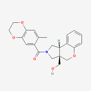 molecular formula C22H23NO5 B5636352 [(3aS*,9bS*)-2-[(7-methyl-2,3-dihydro-1,4-benzodioxin-6-yl)carbonyl]-1,2,3,9b-tetrahydrochromeno[3,4-c]pyrrol-3a(4H)-yl]methanol 