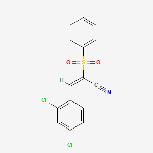 molecular formula C15H9Cl2NO2S B5637369 3-(2,4-dichlorophenyl)-2-(phenylsulfonyl)acrylonitrile 