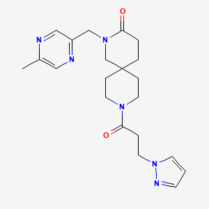 molecular formula C21H28N6O2 B5641613 2-[(5-methylpyrazin-2-yl)methyl]-9-[3-(1H-pyrazol-1-yl)propanoyl]-2,9-diazaspiro[5.5]undecan-3-one 