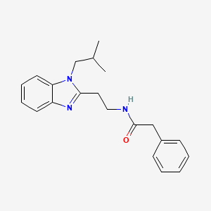 molecular formula C21H25N3O B5641945 N-[2-(1-isobutyl-1H-benzimidazol-2-yl)ethyl]-2-phenylacetamide 