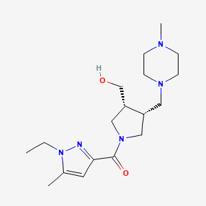 molecular formula C18H31N5O2 B5642445 {(3R*,4R*)-1-[(1-ethyl-5-methyl-1H-pyrazol-3-yl)carbonyl]-4-[(4-methyl-1-piperazinyl)methyl]-3-pyrrolidinyl}methanol 