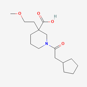 molecular formula C16H27NO4 B5645332 1-(cyclopentylacetyl)-3-(2-methoxyethyl)-3-piperidinecarboxylic acid 