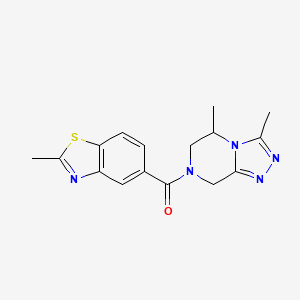 molecular formula C16H17N5OS B5647031 3,5-dimethyl-7-[(2-methyl-1,3-benzothiazol-5-yl)carbonyl]-5,6,7,8-tetrahydro[1,2,4]triazolo[4,3-a]pyrazine 