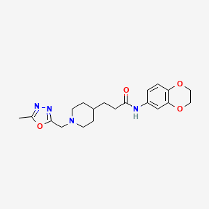 molecular formula C20H26N4O4 B5647206 N-(2,3-dihydro-1,4-benzodioxin-6-yl)-3-{1-[(5-methyl-1,3,4-oxadiazol-2-yl)methyl]piperidin-4-yl}propanamide 