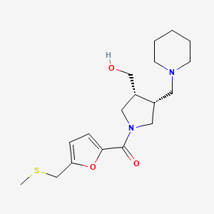 molecular formula C18H28N2O3S B5649824 [(3R*,4R*)-1-{5-[(methylthio)methyl]-2-furoyl}-4-(1-piperidinylmethyl)-3-pyrrolidinyl]methanol 