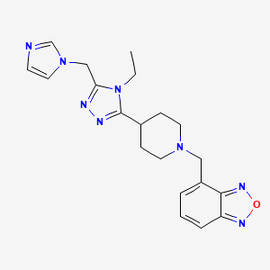 molecular formula C20H24N8O B5652863 4-({4-[4-ethyl-5-(1H-imidazol-1-ylmethyl)-4H-1,2,4-triazol-3-yl]piperidin-1-yl}methyl)-2,1,3-benzoxadiazole 