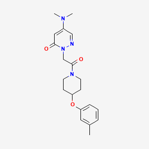 molecular formula C20H26N4O3 B5652988 5-(dimethylamino)-2-{2-[4-(3-methylphenoxy)piperidin-1-yl]-2-oxoethyl}pyridazin-3(2H)-one 