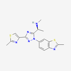 molecular formula C17H18N6S2 B5653693 (1S)-N-methyl-1-[1-(2-methyl-1,3-benzothiazol-6-yl)-3-(2-methyl-1,3-thiazol-4-yl)-1H-1,2,4-triazol-5-yl]ethanamine 